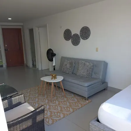 Apartamento 1c-al3e De 1 Alcoba Cerca Al Mar Con Aire Acondicionado, Piscina Y Wifi